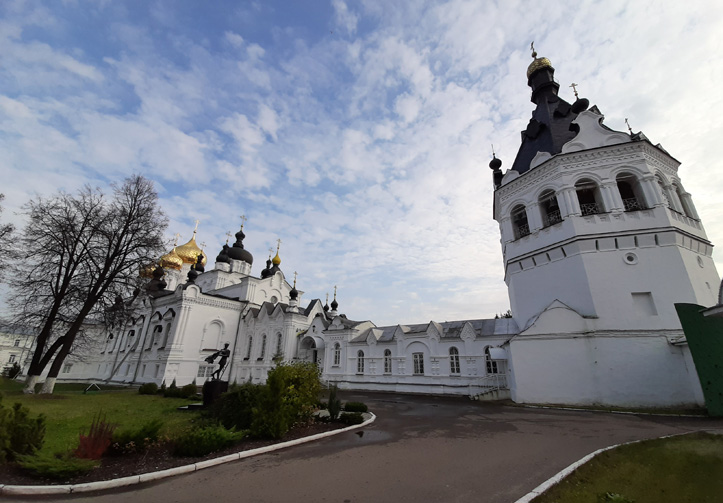 Кострома Богоявленский монастырь