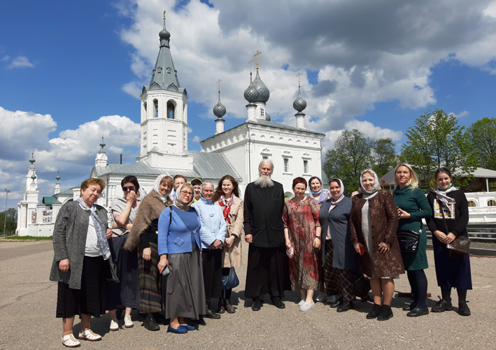 паломники в Годеново