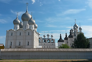 Годеново на ночную литургию - Ростов Великий